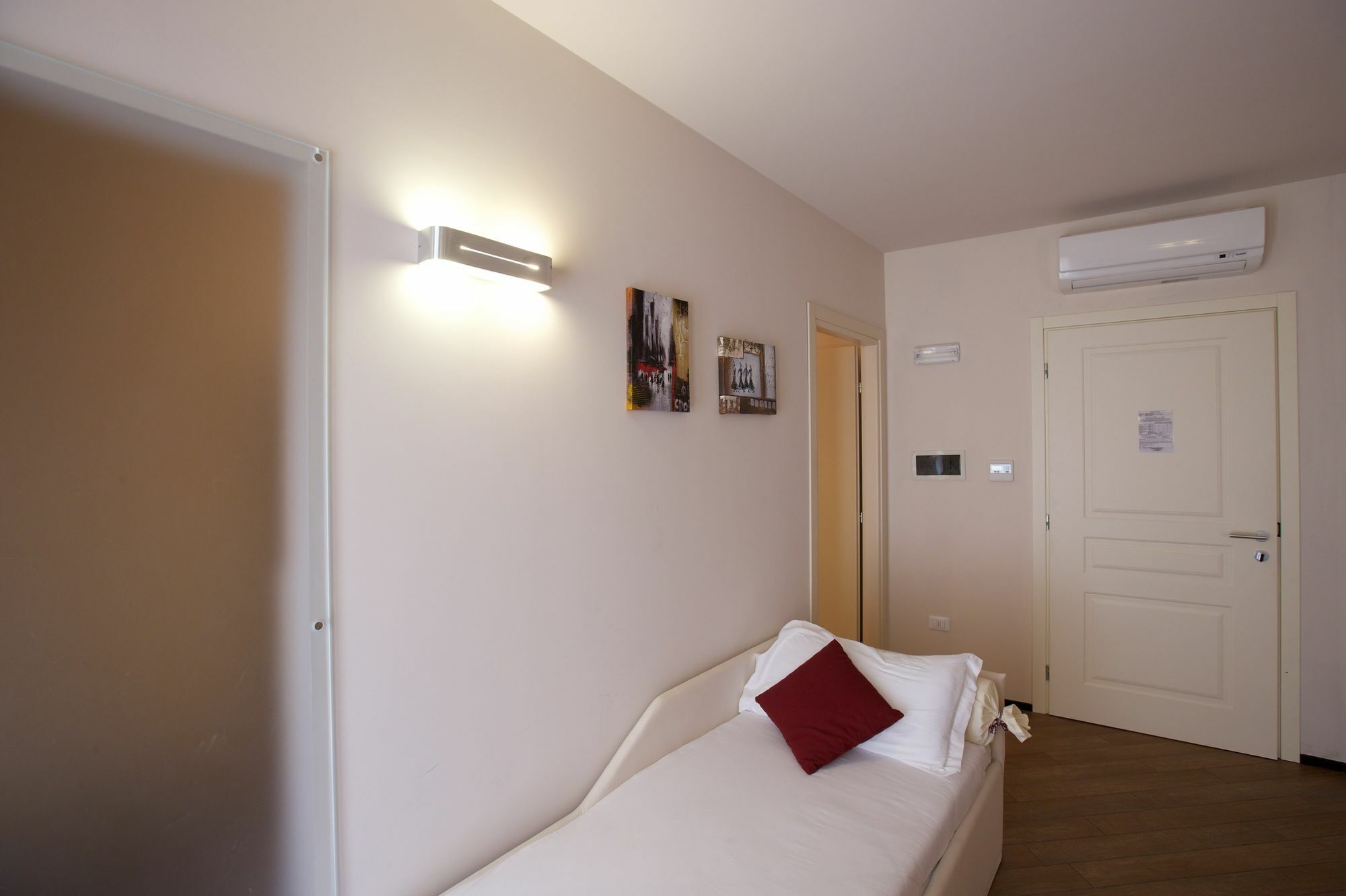 Hotel La Residenza Leon D'Oro Mantova Esterno foto